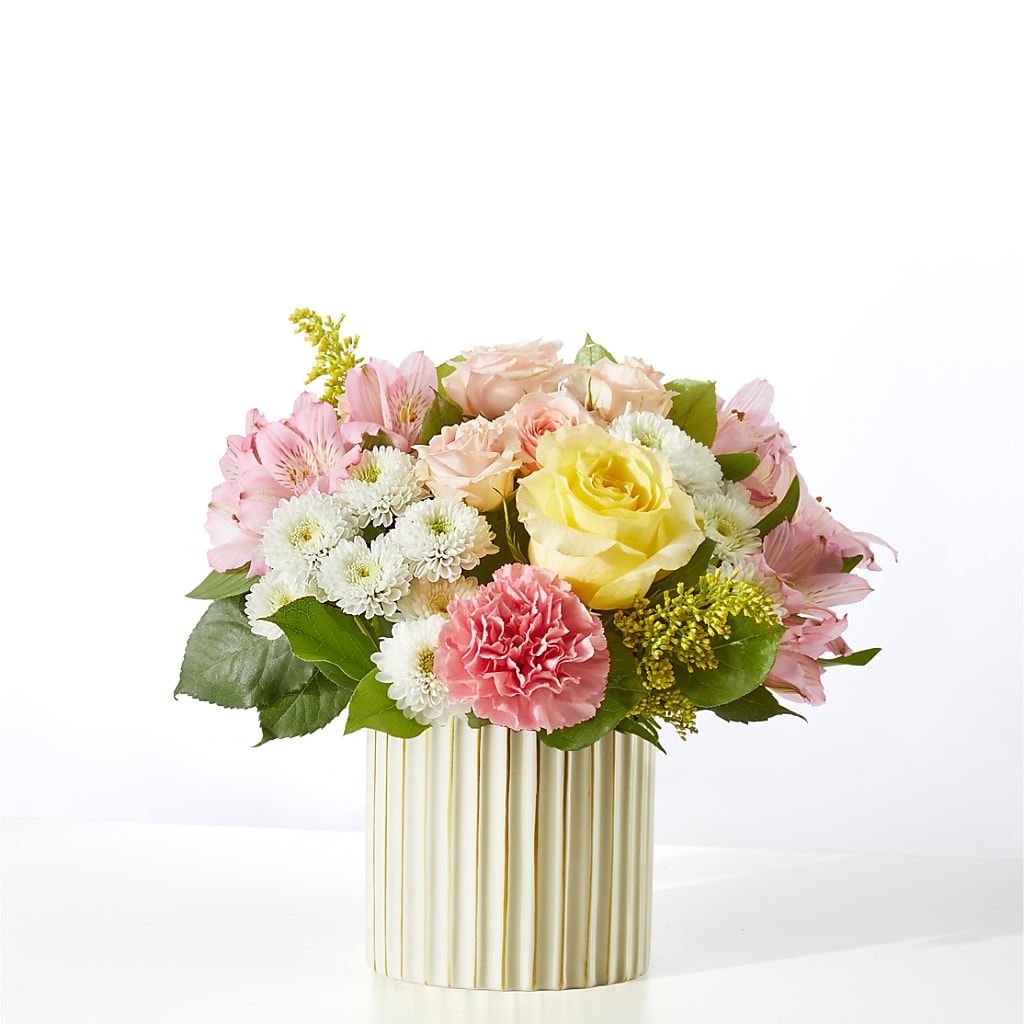 Watercolors Bouquet – Greenbrook Flowers Inc, Jackson MS
