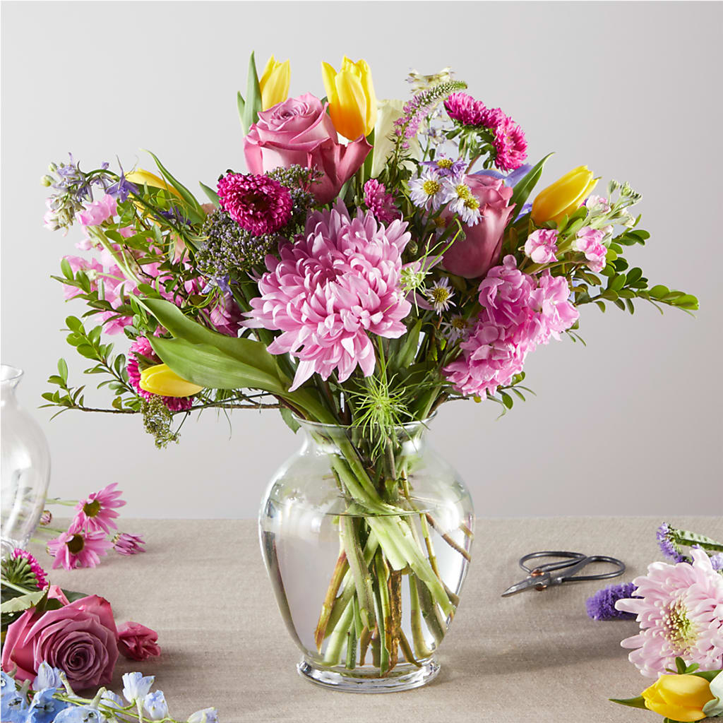 Pastel Tradition - A Florist Original – Greenbrook Flowers Inc, Jackson MS