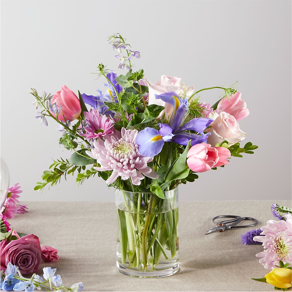 Pastel Tradition - A Florist Original – Greenbrook Flowers Inc, Jackson MS
