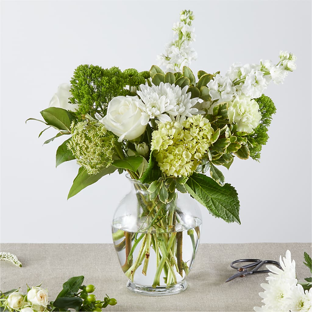 Irish Garden - A Florist Original – Greenbrook Flowers Inc, Jackson MS