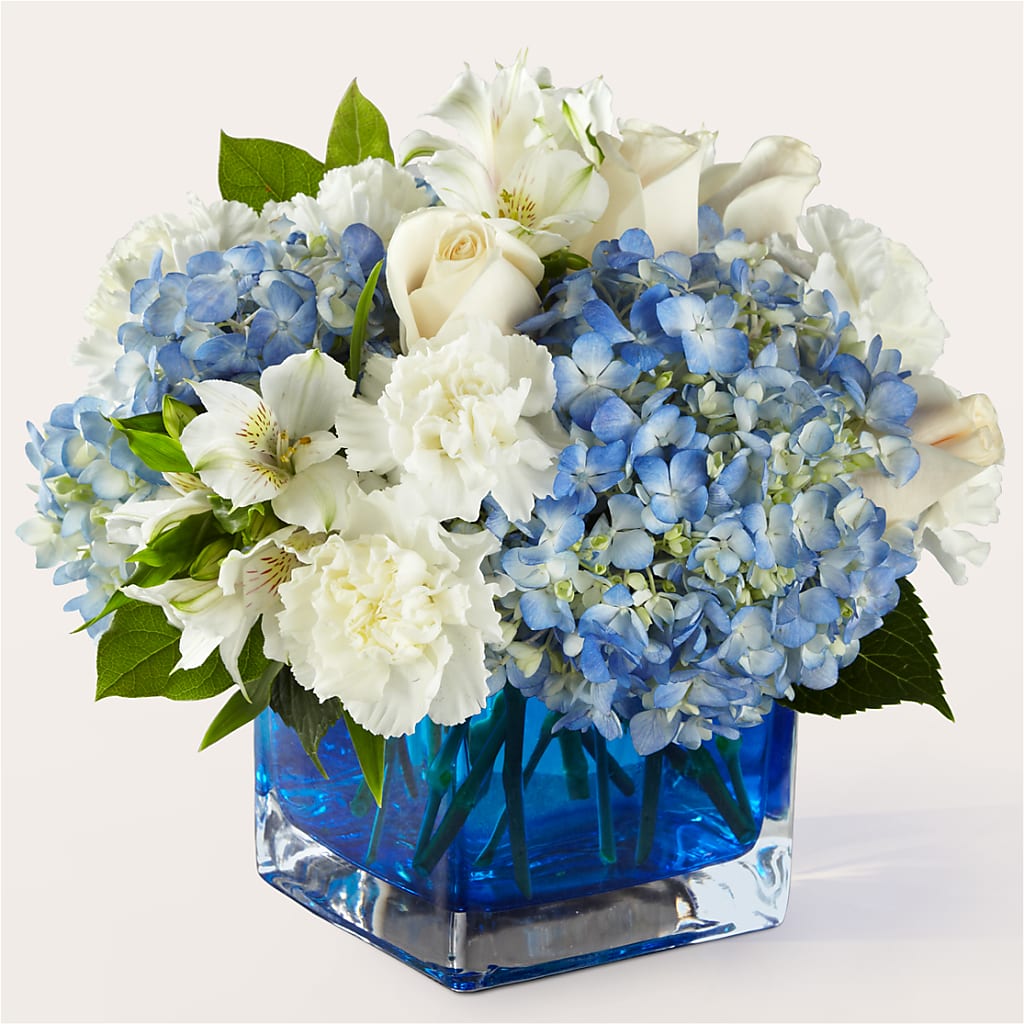 Soothing Waters Bouquet – Greenbrook Flowers Inc, Jackson MS