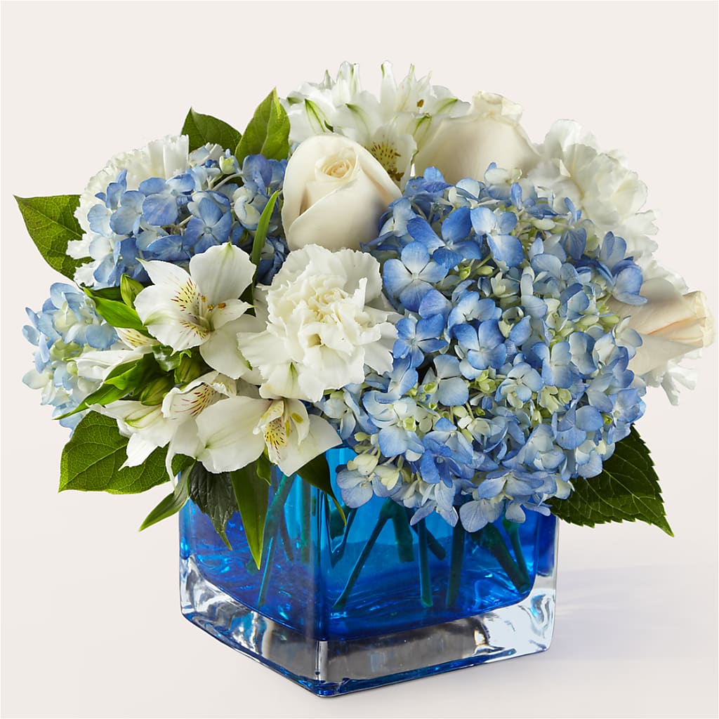 Soothing Waters Bouquet – Greenbrook Flowers Inc, Jackson MS