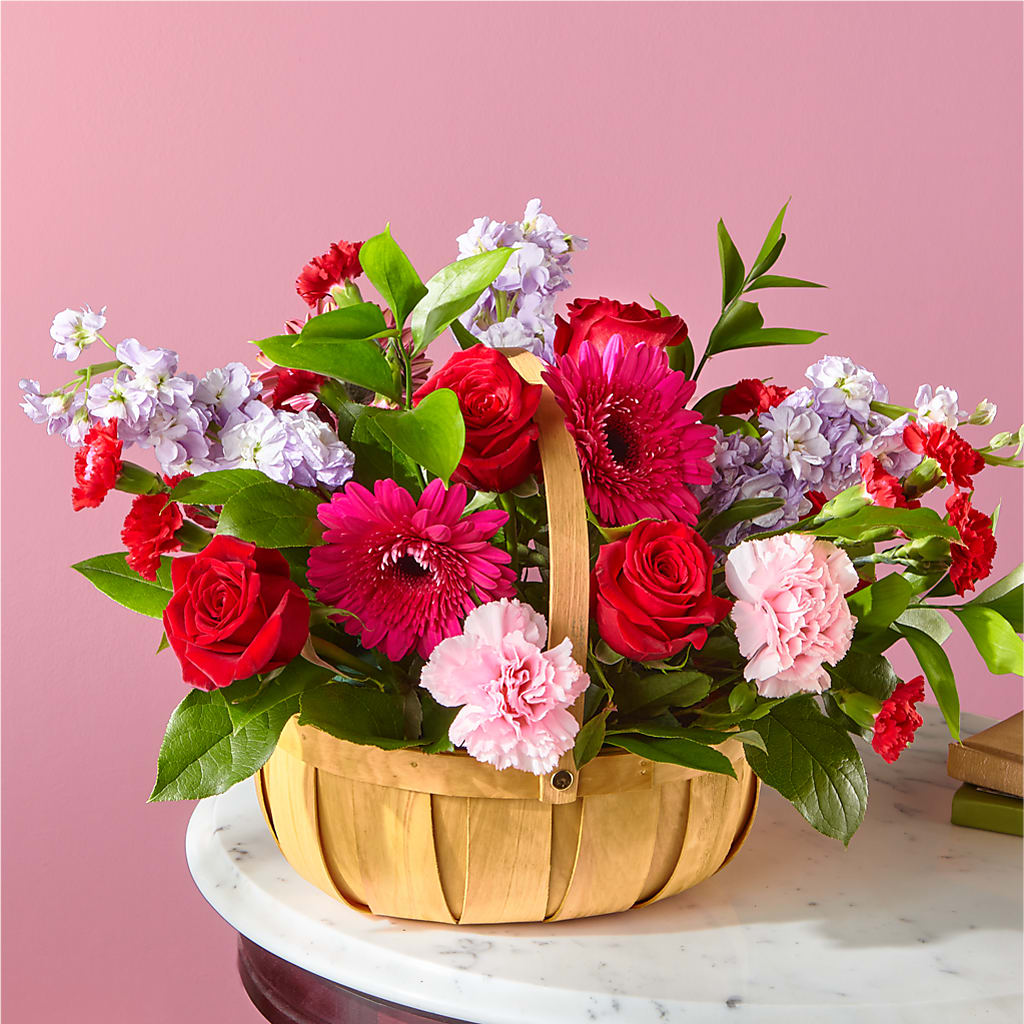 Pink Picnic Basket – Greenbrook Flowers Inc, Jackson MS
