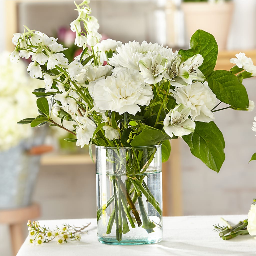Classic Ivory – A Florist Original – Greenbrook Flowers Inc, Jackson MS