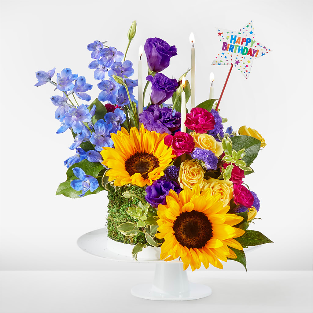 Star of the Day Floral Cake – Greenbrook Flowers Inc, Jackson MS