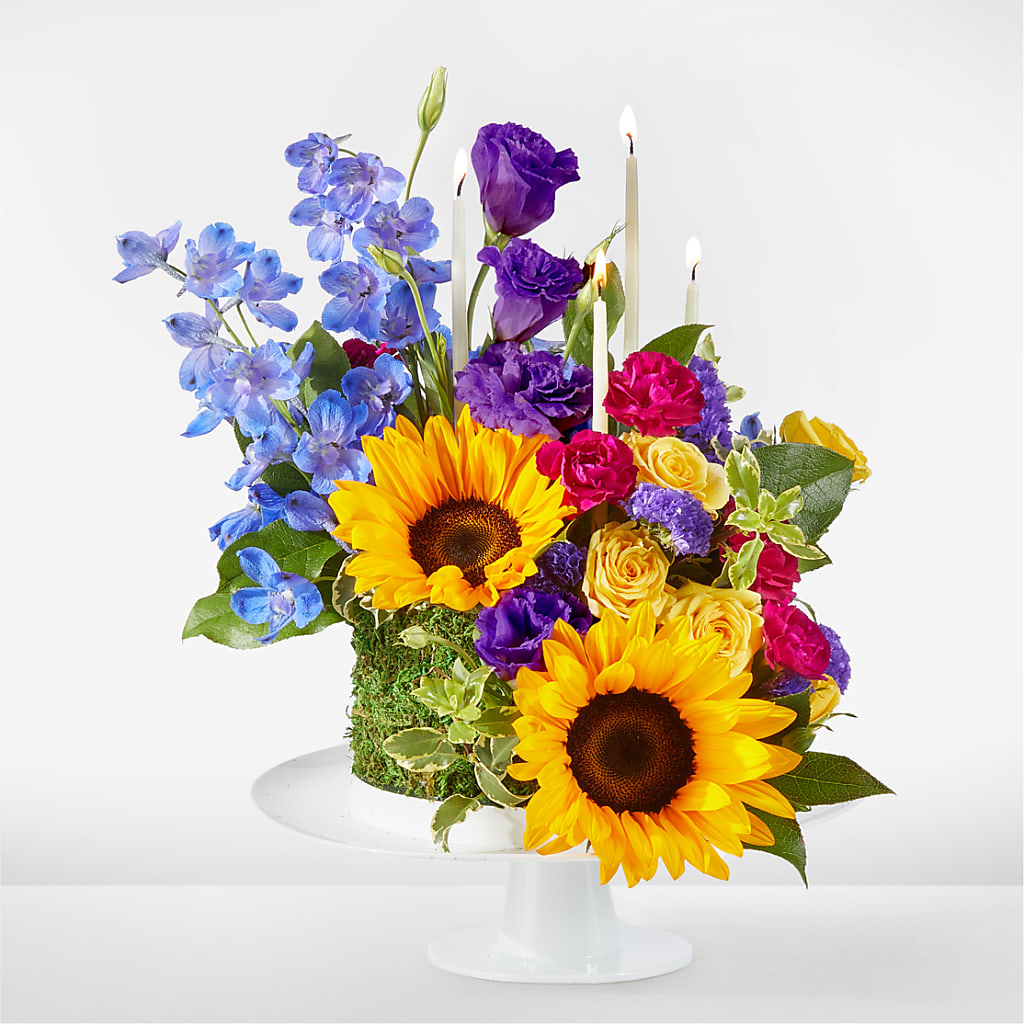 Star of the Day Floral Cake – Greenbrook Flowers Inc, Jackson MS