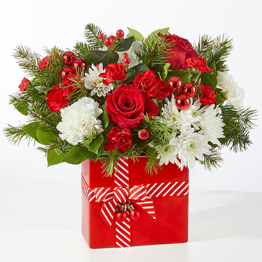 Presents Under the Tree Bouquet –  Greenbrook Flowers Inc, Jackson MS