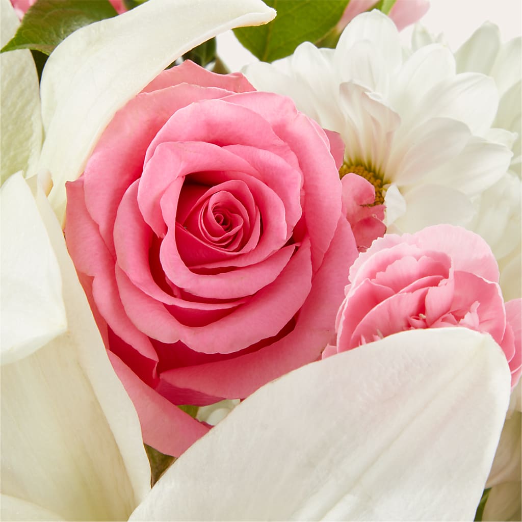 Whispers of Comfort Bouquet –  Greenbrook Flowers Inc, Jackson MS