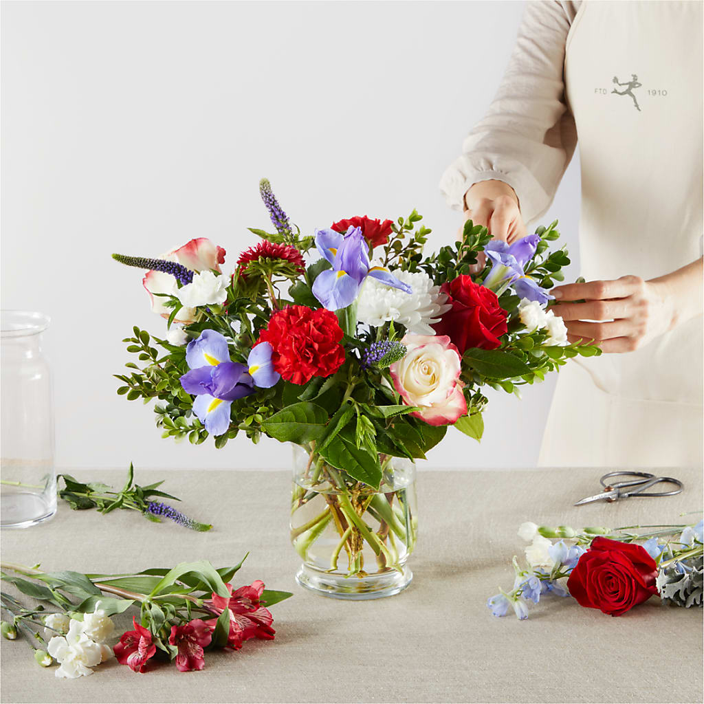 Star Spangled - A Florist Original –  Greenbrook Flowers Inc, Jackson MS
