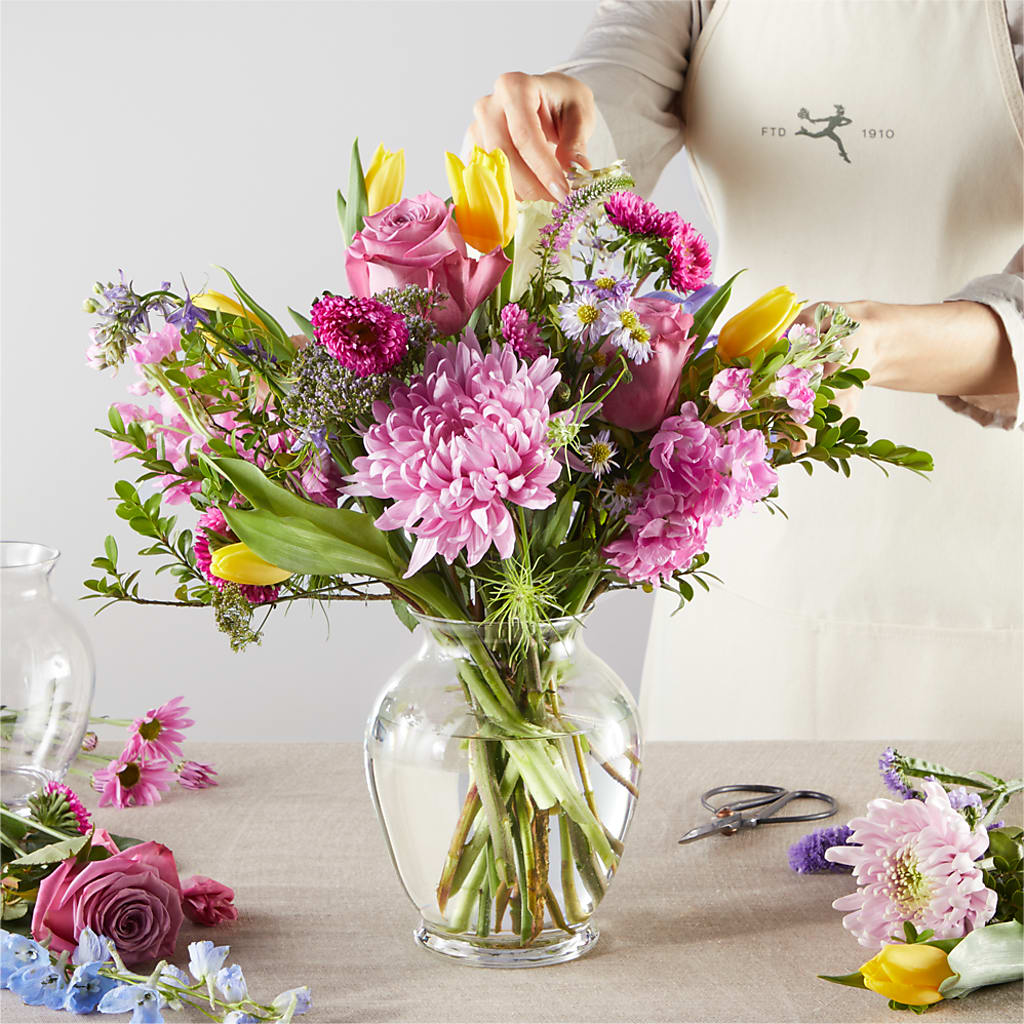 Pastel Tradition - A Florist Original –  Greenbrook Flowers Inc, Jackson MS