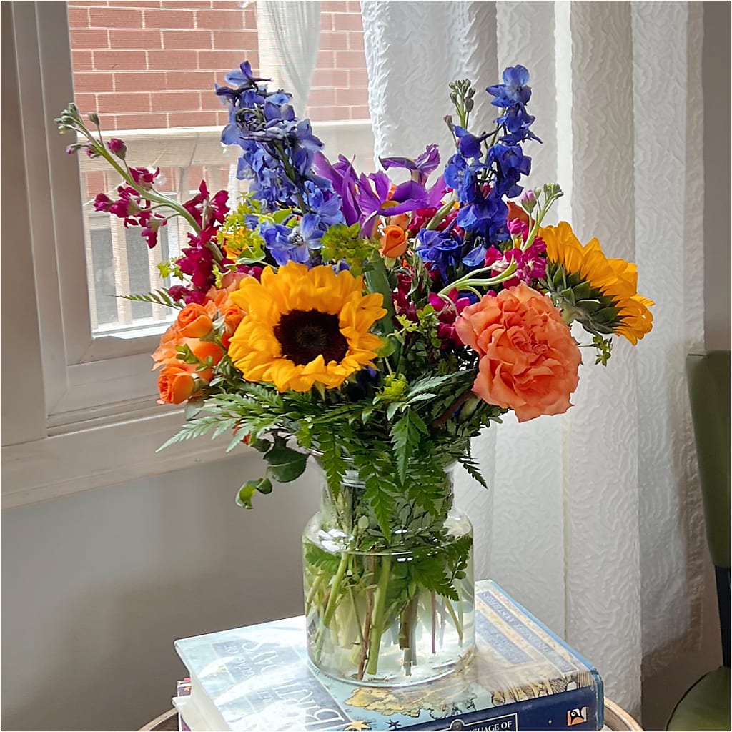 Rays of Life Bouquet –  Greenbrook Flowers Inc, Jackson MS
