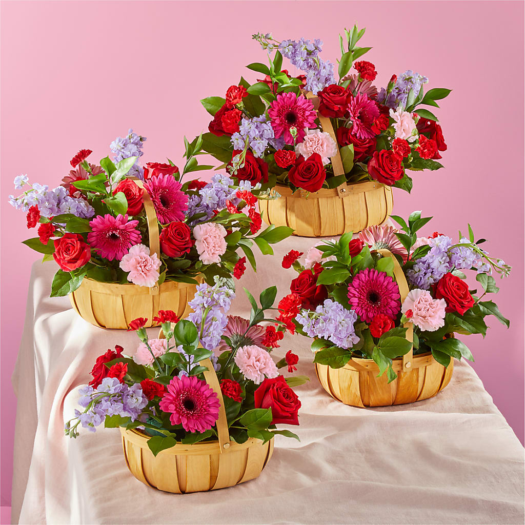 Pink Picnic Basket –  Greenbrook Flowers Inc, Jackson MS