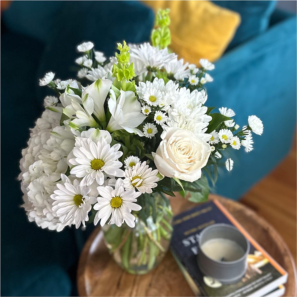 Classic Ivory – A Florist Original –  Greenbrook Flowers Inc, Jackson MS