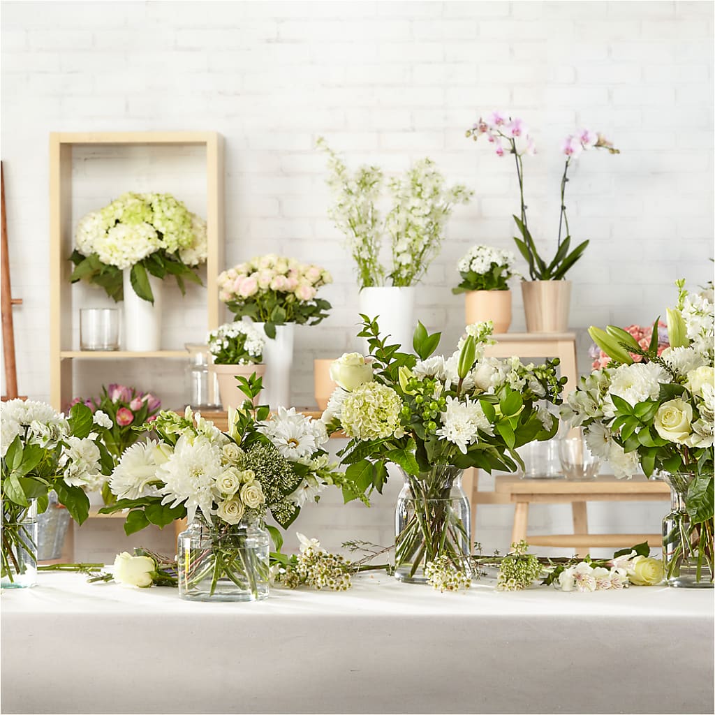 Classic Ivory – A Florist Original –  Greenbrook Flowers Inc, Jackson MS