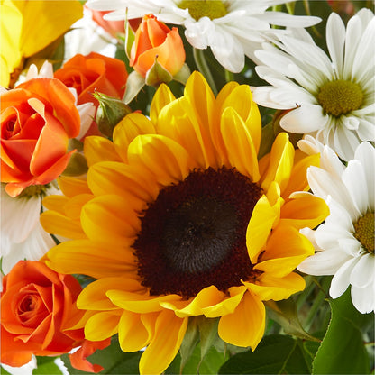 Sun-drenched Blooms Bouquet –  Greenbrook Flowers Inc, Jackson MS