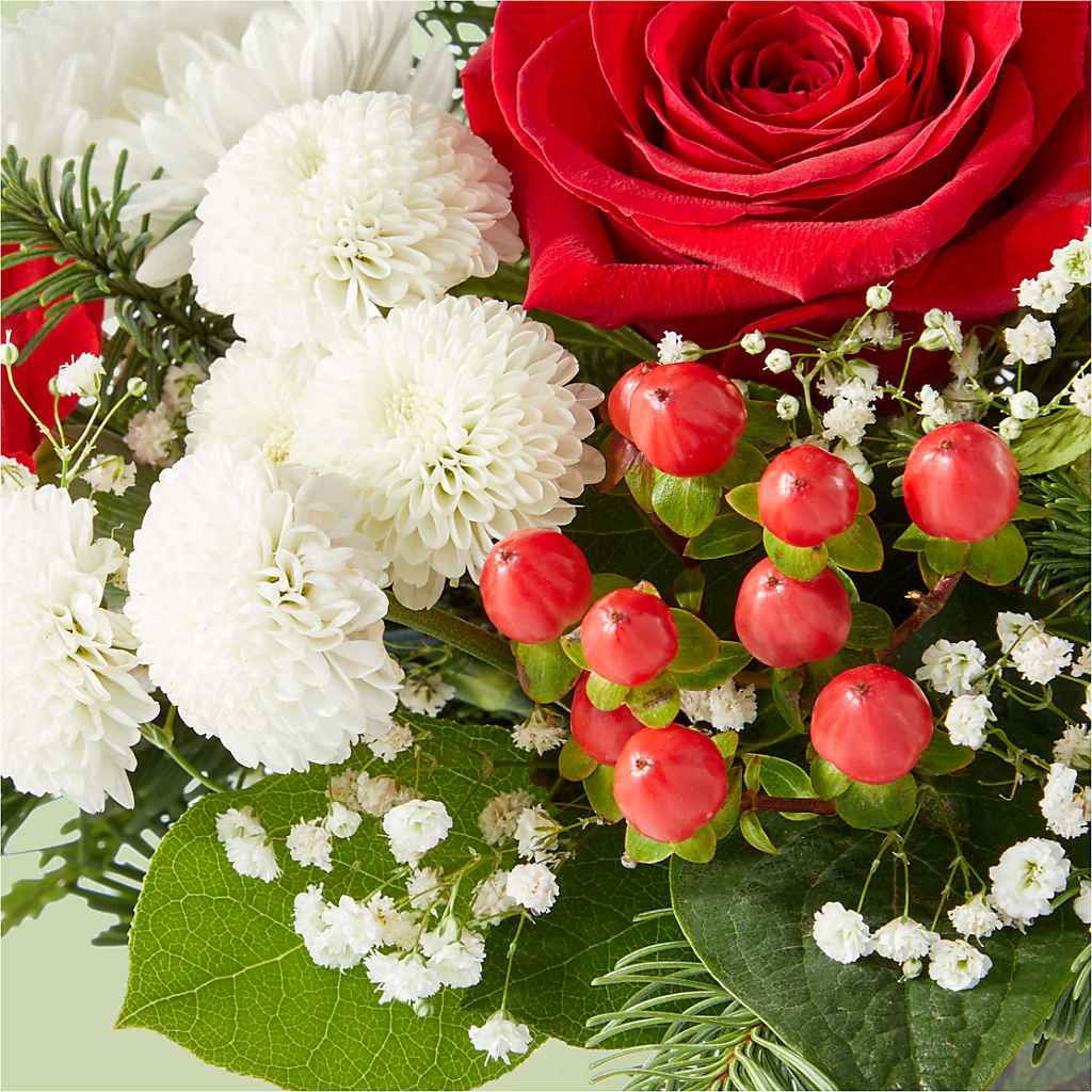 Chance of Flurries Bouquet –  Greenbrook Flowers Inc, Jackson MS
